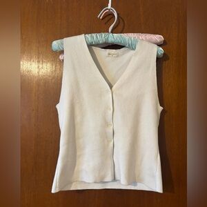 Elegant Cream Button-Up Sleeveless Blouse